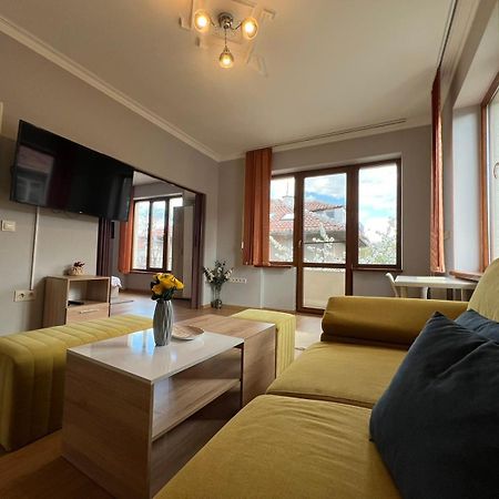 Rio Sunny 2Bdr Apt Near Ndk - Metro - Non-Stop Paid Public Parking Sofia Exterior foto