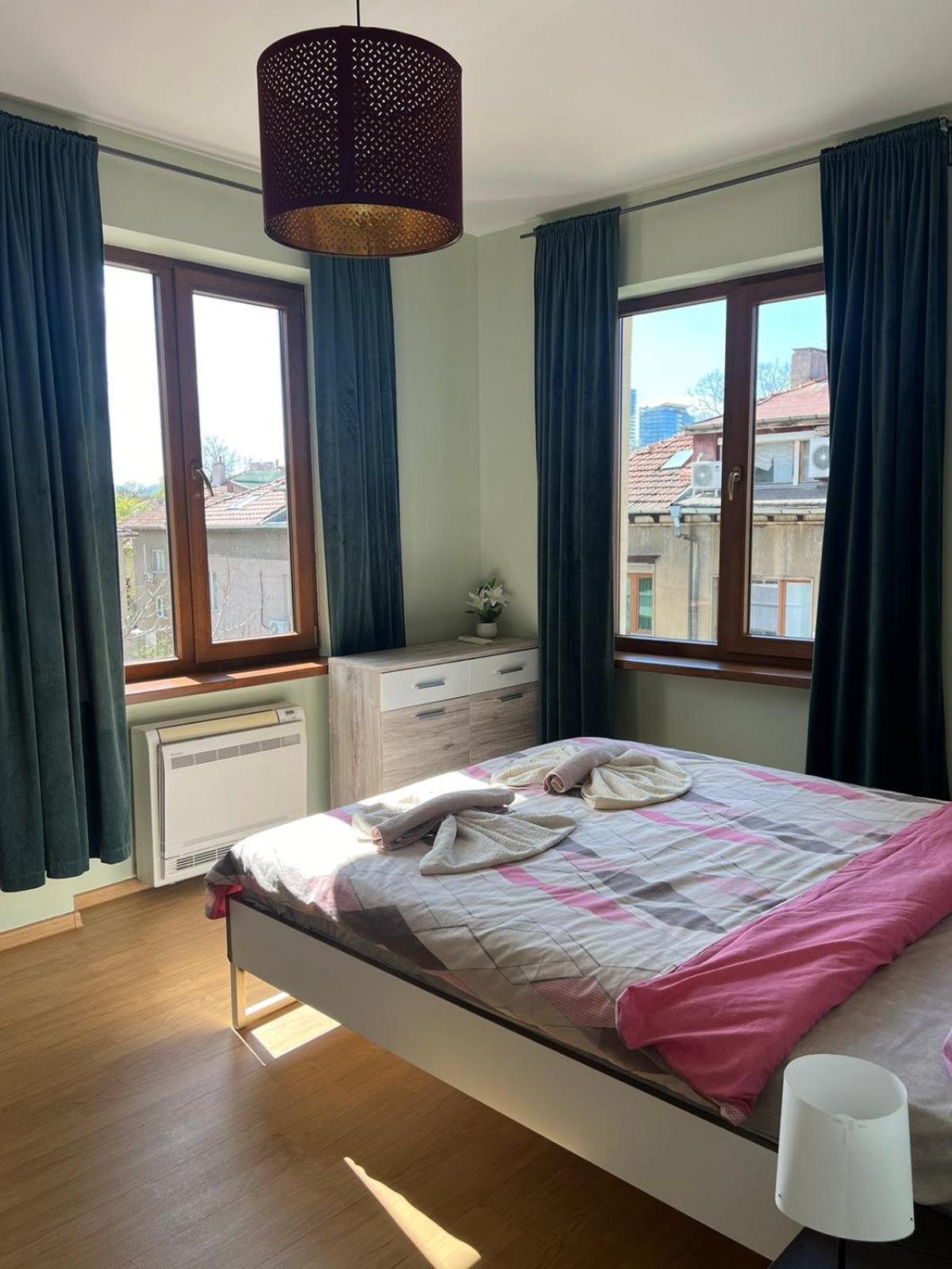 Rio Sunny 2Bdr Apt Near Ndk - Metro - Non-Stop Paid Public Parking Sofia Exterior foto